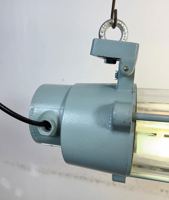 Image 1 of Lampada fluorescente industriale della Germania dell'Est di Leuchtenbau Wittenberg, anni '80