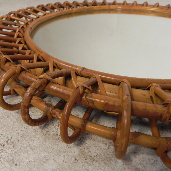 Image 1 of Ronde Vintage Spiegel Met Bamboe Rand in de Stijl van Franco Albini