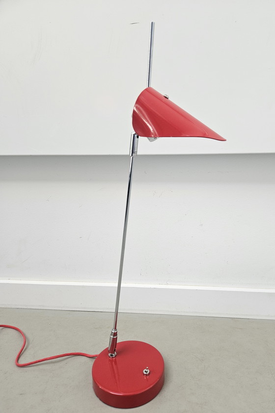 Image 1 of Red minimalist designer lamp Desk lamp.