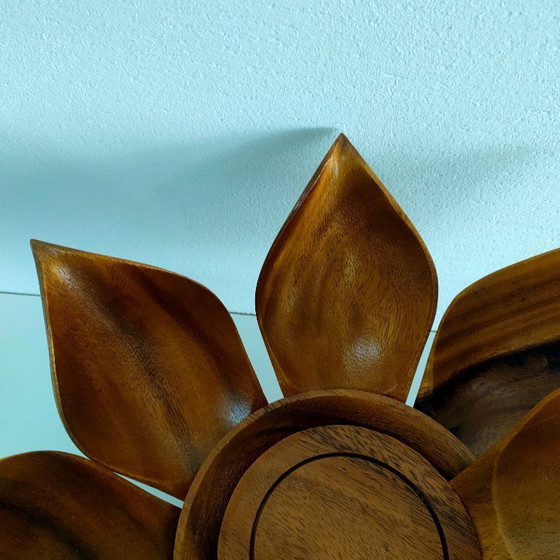 Image 1 of Vintage wooden 'Lotus Flower' appetizer server (appetizer dishes)