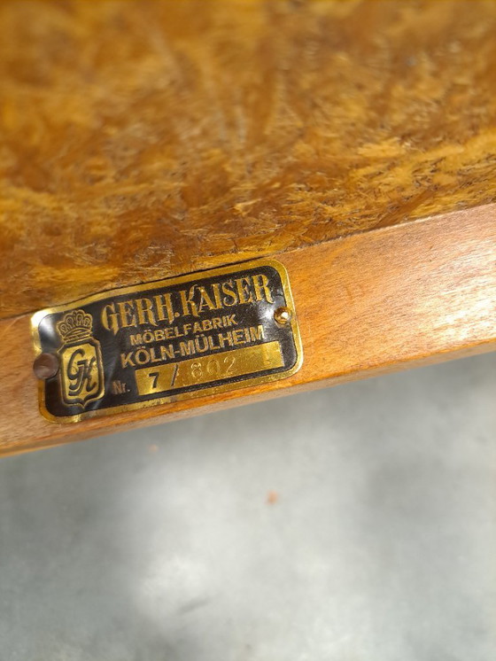 Image 1 of Set zwart wit tafel met houten poten Kaiser Köln