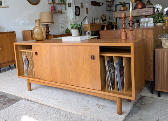Image 1 of Buffet danois vintage unique pour vinyles