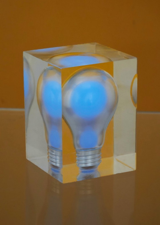 Image 1 of Fermacarte Pierre Giraudon, pop art, lampadina
