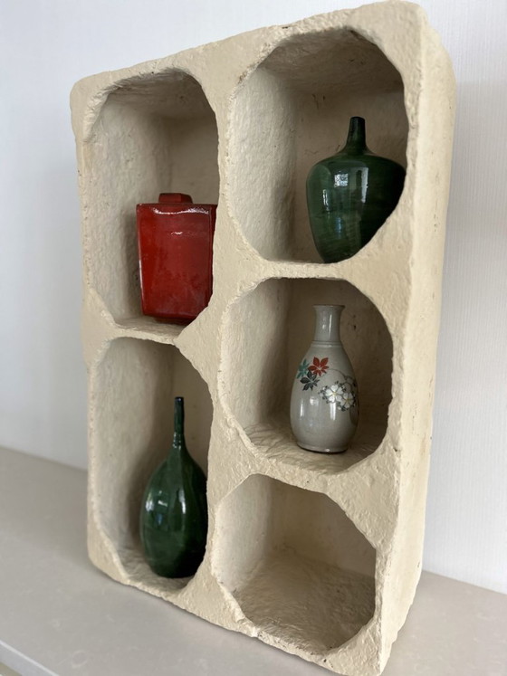 Image 1 of Mensola da parete in cartapesta – realizzata a mano, dalla forma organica