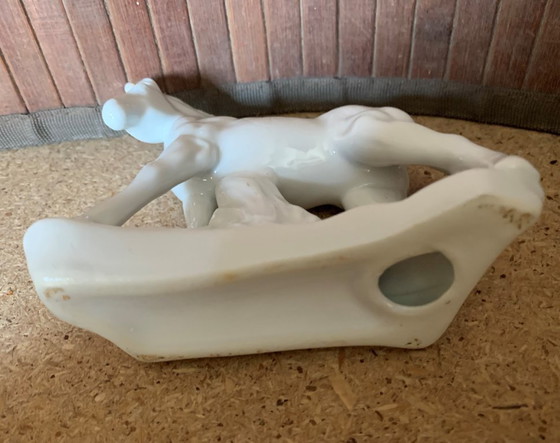 Image 1 of Statuette cheval blanc en céramique 14 cm Vintage