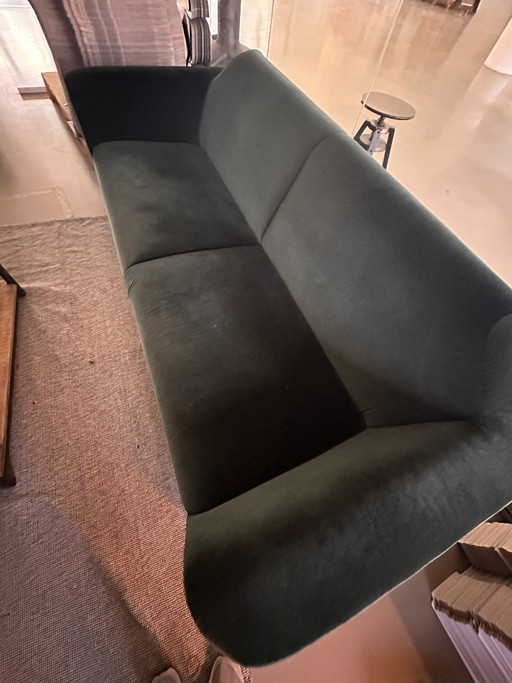 Designer-Sofa Pode Swipe Leolux grünes Samtsofa – 3 5 zitsbanken, Velvet (photo 2 of 5)