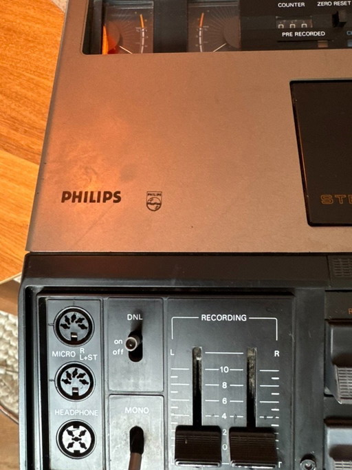 Registratore a cassette stereo Philips N2501 vintage degli anni '70