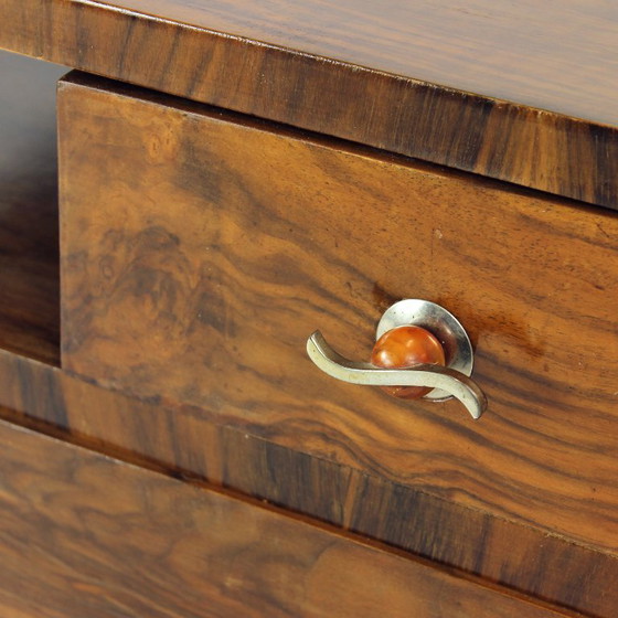 Image 1 of Paar Art-Deco-Nachttische aus Walnussholz, Tschechoslowakei, 1930er Jahre