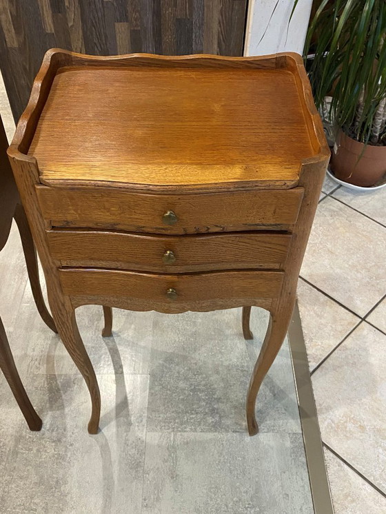 Image 1 of Paar nachtkastjes met lades en nis, Lodewijk XV-stijl