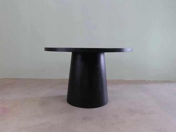 Image 1 of Vintage Urban Noir round dining table