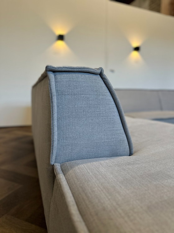 By Sidde Hoekbank Met Hocker 305x230cm – Hoekbanken, Textile (photo 5 of 13)