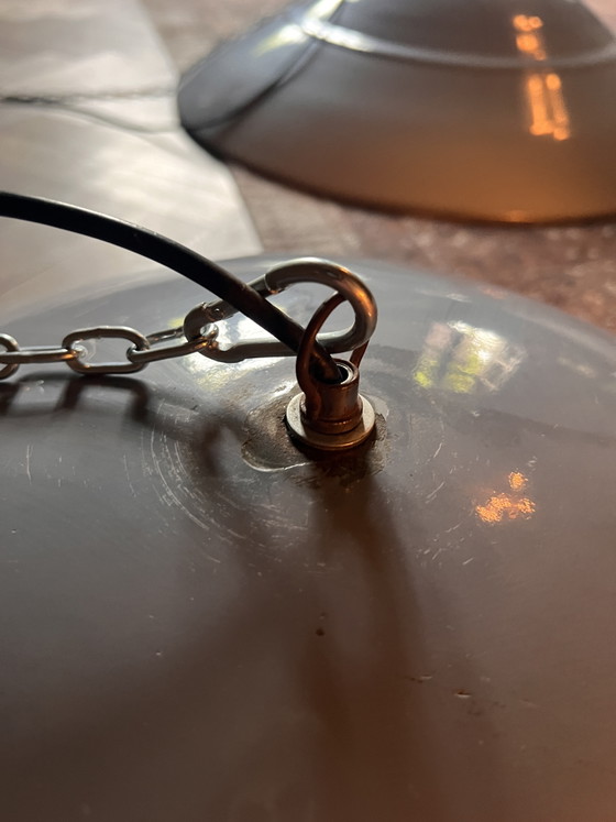 Paar industrielle Emaille-Pendelleuchten aus den 50er Jahren – Deckenleuchten, Iron (photo 9 of 15)