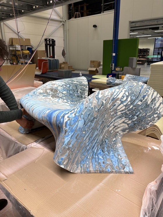 Image 1 of Artifort F580