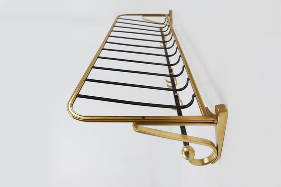 Image 1 of Mid Century Garderobenständer aus Gold und schwarzem Aluminium, Belgien 1960er Jahre