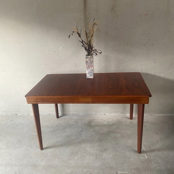 Image 1 of Vintage extendable rosewood dining table