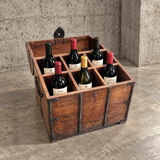 Antique Military Campaign Style Brass Bound Wooden Six Wine Bottle Chest – Mueble bar (photo 5 of 5)
