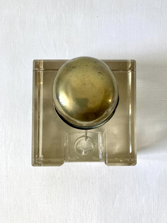 Desk Inkwell with Beveled Cut Glass Reservoir and Brass, circa 1900 – Decorative Objects (photo 6 of 18)