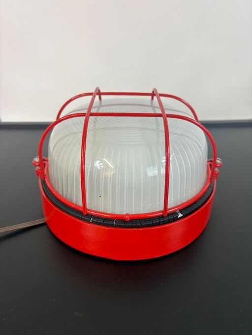 Industriële wandlamp - jaren 1980