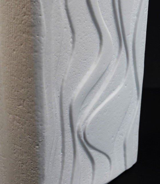 White Heinrich Porcelain Vase Model 2086 Matte Glaze Op Art Wave Relief Decor 1960s – Heinrich-Porzellan (photo 9 of 10)