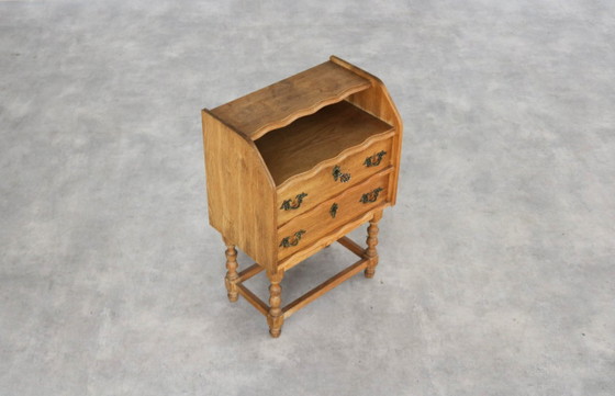 Image 1 of brutalist nachtkastje 