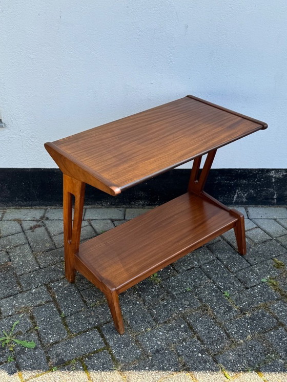 Image 1 of Porta TV Webe di Louis Van Teeffelen