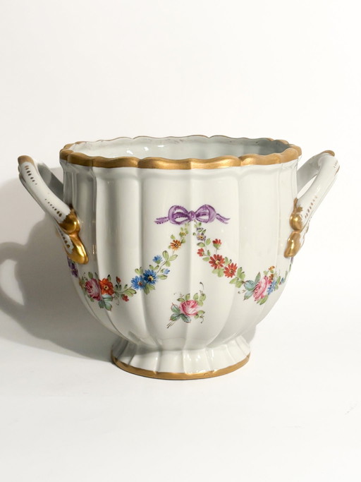 1950s Parisian Porcelain Centerpiece Vase Cachepot – vazen (photo 2 of 7)