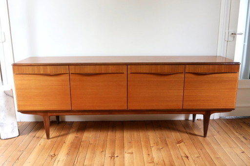 Vintage Scandinavian teak sideboard, 230 cm