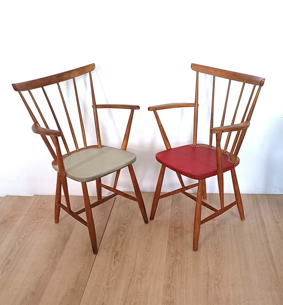 Image 1 of Twee Vijftiger Jaren Eetkamerstoelen