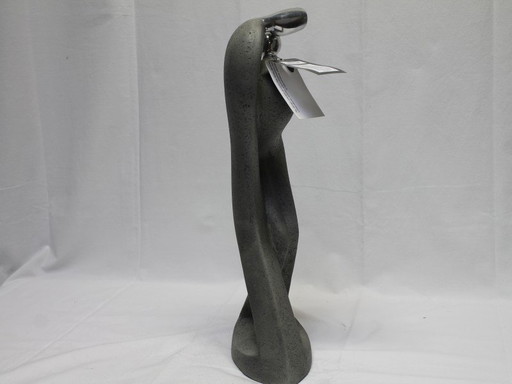 Scultura modernista di "Donna e uomo"