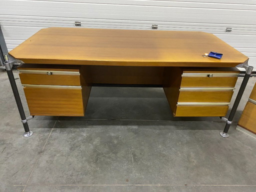 Desk with file cabinet and photo brochure MIM