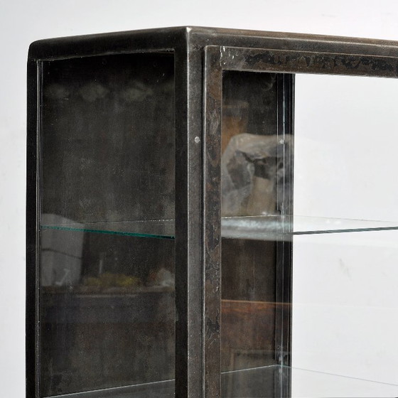 Image 1 of Armoire à pharmacie en fer poli, années 1920