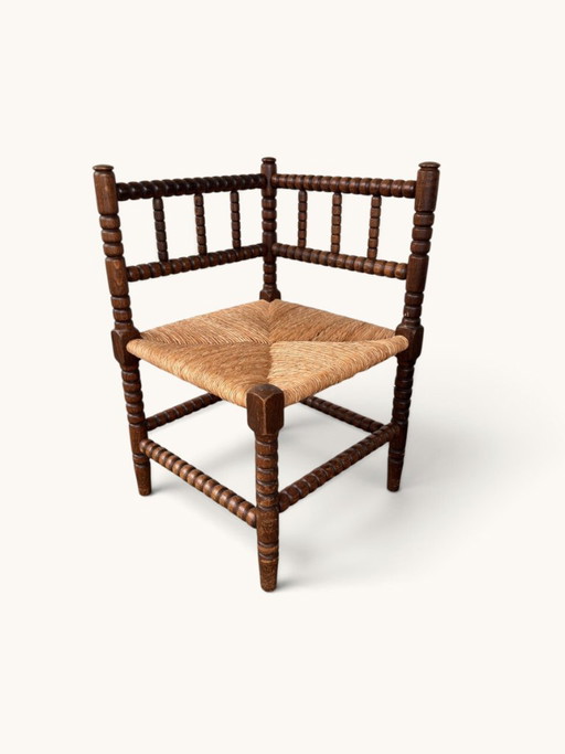 Vintage Eckstuhl aus Eichenholz mit Korbsitz – stoelen fauteuils, Rattan, Wood