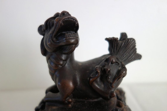 Image 1 of Quemador de perfume/incienso trípode grande con decoración de dragón, China