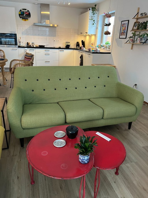 Deense driezitsbank in mid-century design