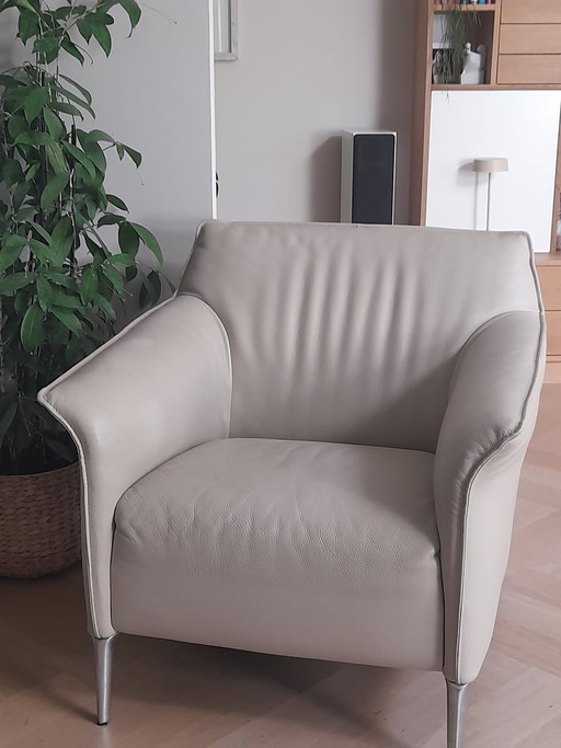 Sillón Mayon de Leolux en piel.