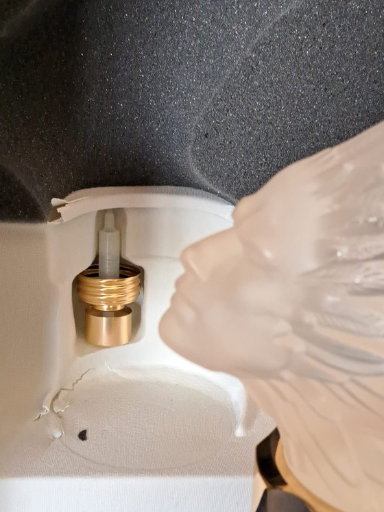 Image 1 of Frasco de perfume Lalique