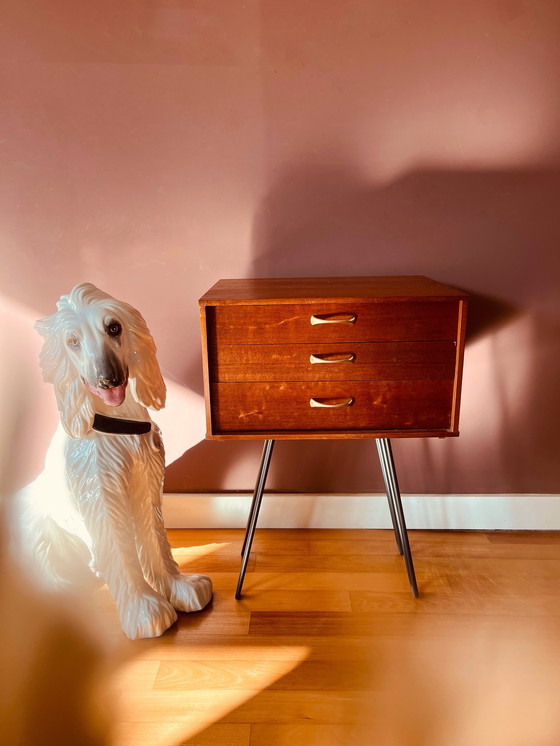 Image 1 of Vintage besteklade op pootjes