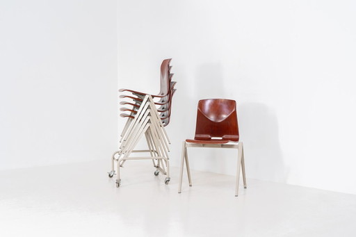 Juego de 6 sillas de comedor industriales “S22” de Elmar Flototto para Pagholz (Alemania, años 60).