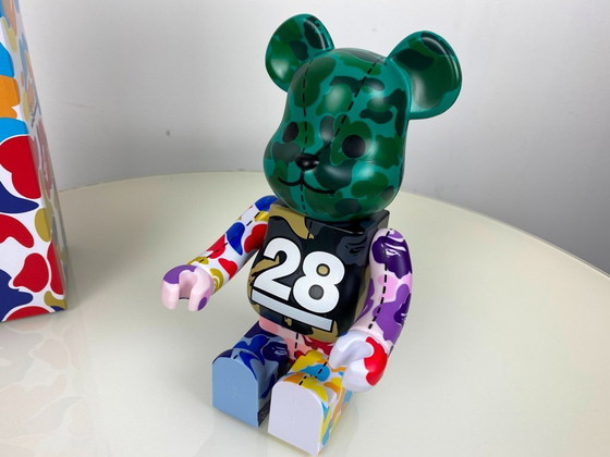 Image 1 of Bearbrick BAPE A BATHING APE 28. Jubiläum 04 CAMO #4 400% MEDICOM Toys