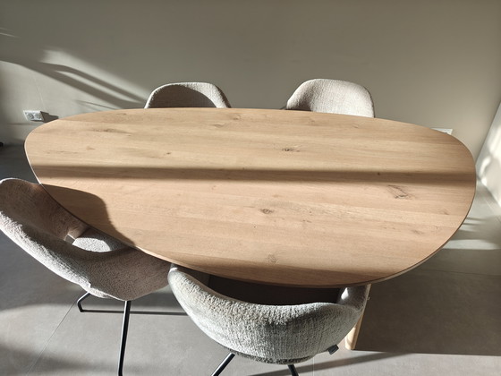 Image 1 of Beautiful pebble-shaped dining table 200x120 from Table du Sud – immediately available