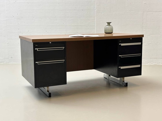 Image 1 of Bureau Bigla des années 1970