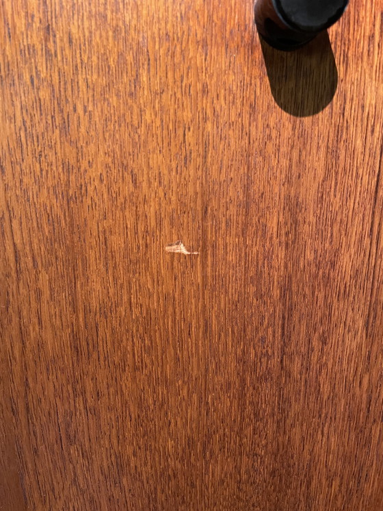 Image 1 of Mueble alto Louis van Teeffelen