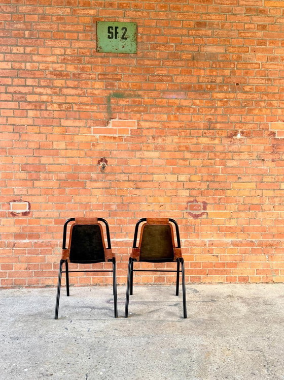 Set van 2 Vintage Les Arcs Stoelen van Charlotte Perriand | Dal Vera Cognac Lederen Stoel Jaren 70 (photo 4 of 8)