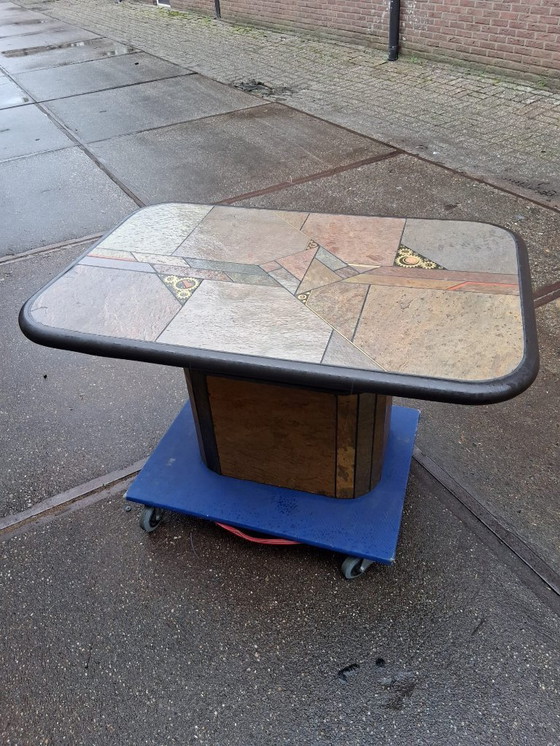 Image 1 of PAUL KINGMA, Brutalistische modulaire salontafel, steen & messing 1970s