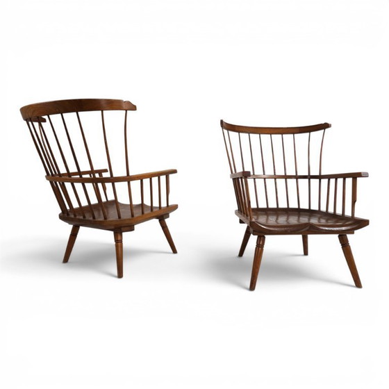 Image 1 of Par de sillones Windsor hechos a mano, Inglaterra, circa 1960.