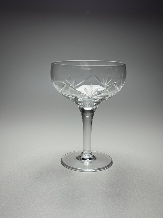 Image 1 of Holmegaards Glasværk - Años 20 - Juego de 6 copas de cóctel y champán de cristal grabadas a mano - Modelo Ulla