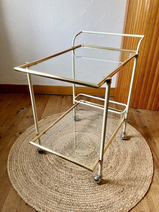 Image 1 of Servierwagen mit cremefarbenem Metallgestell und vergoldetem Messing, 1960er Jahre