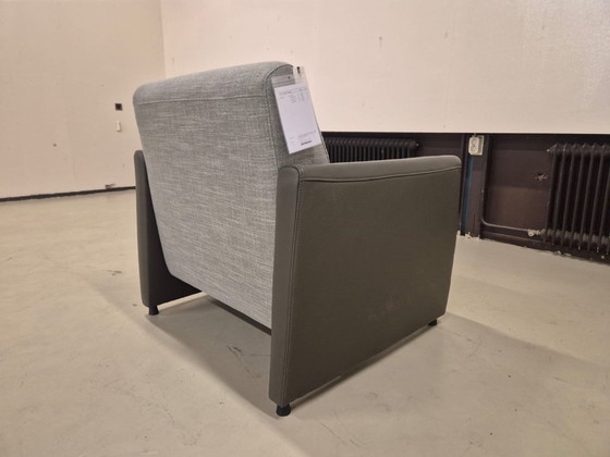 Image 1 of 50 % DE RÉDUCTION EN SALLE D'EXPOSITION - Fauteuil Montel Mondi - Modèle d'exposition