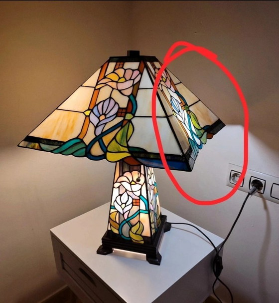 Pyramid Tiffany Lamp – Table lamps, Crystal (photo 9 of 9)