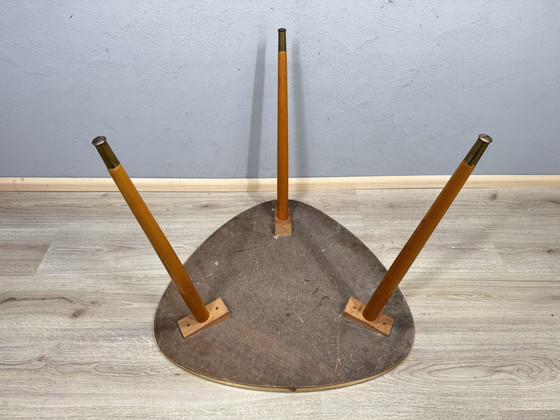 Image 1 of Tavolino vintage – piano in formica – treppiede – stile anni '50